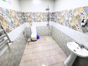 Həyət evləri və villaların satışı: Həzi Aslanov qəs. 9 otaq, 395 kv. m, Orta təmir — 12