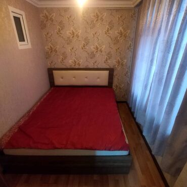 Uzunmüddətli kirayə mənzillər: Yasamal rayonu, İnşaatçılar metrosunun yaxınlığında, köhnə tikili, 5 — 3