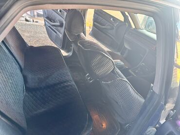 Audi: Audi A6: 2002 г., 2 л, Механика, Бензин, Седан — 7