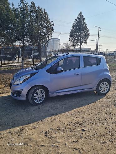 Chevrolet: Chevrolet Spark: 2014 г., 0.1 л, Автомат, Бензин, Хэтчбэк — 4
