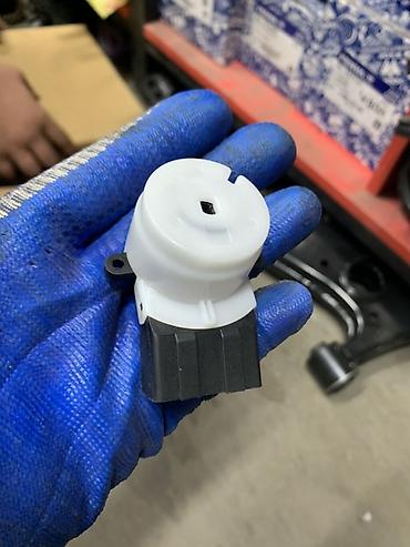 замок зажигания матиз: Оригинальный переключатель зажигания (Ignition Switch Assy) — 2