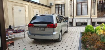 домкраты для авто: Toyota Sienna: 2004 г., Вэн/Минивэн