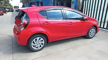 Avtomobil satışı: Toyota Aqua: 1.5 l | 2017 il Hetçbek — 3