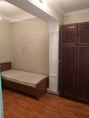 Uzunmüddətli kirayə mənzillər: Hər vaxtınız xeyir.Ukrayna dairəsində 9 mərtəbəli binanın 1 ci — 8