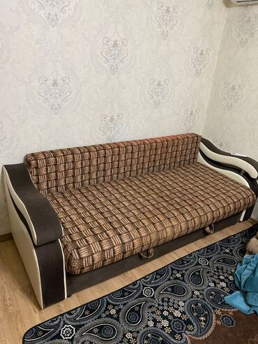 Раскладные диваны: Раскладной диван, Б/у, Двухстворчатая, Велюр