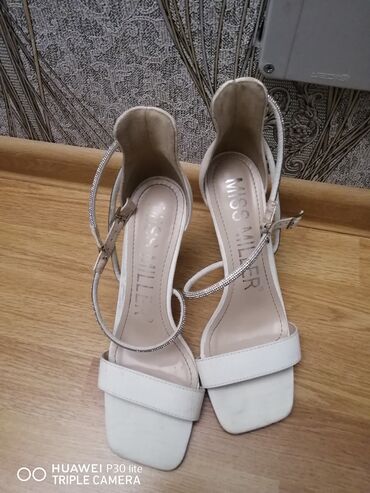 Botinka və botilyonlar: Ölçü: 38, İşlənmiş — 22