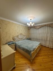 Uzunmüddətli kirayə mənzillər: Gəncə şəhərində Tam Merkez Yeni temirli Bütün eşyalari ile 2 otaqli — 7