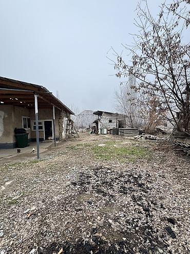 Продажа коттеджей и домов: ✨Продаётся дом в г. Шопоков✨ 🏡Характеристики: • Участок - 9 соток — 3