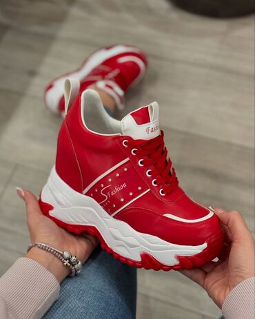 Gležnjače: Gležnjače, 38 — 9