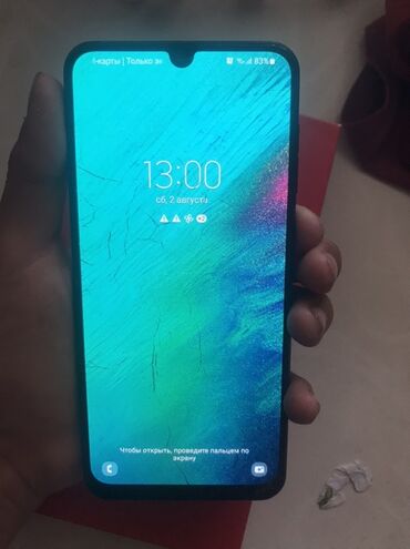 срочно продаю телефон нужны деньги: Samsung Galaxy A20, цвет - Черный