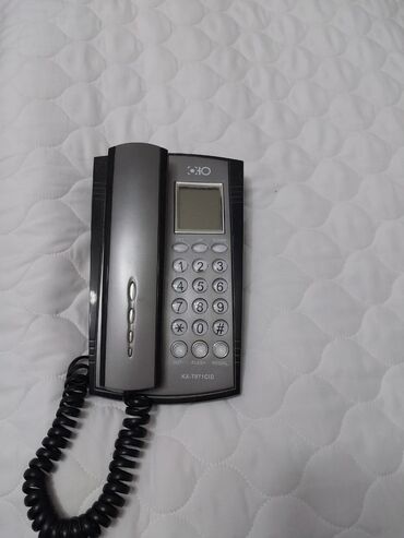 07 şəkilləri yuklə: Ev telefonu var tam islek veziyyetdedir qiymeti 10 manat whatsapp