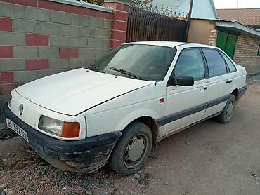 Volkswagen: Volkswagen Passat: 1993 г., 1.8 л, Механика, Бензин, Седан — 4