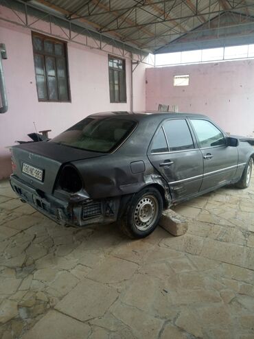 işlenmiş generatorlar: Mercedes-Benz C 180: 1.8 l | 1994 il Sedan