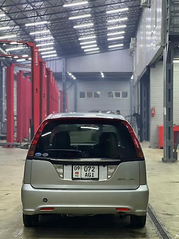 Honda: Honda Stream: 2005 г., 1.7 л, Автомат, Бензин, Минивэн — 5