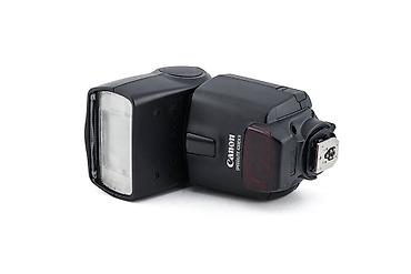 Фото и видеокамеры: Canon SPEEDLITE 580EX II və 430EX II flash üçün lampa. Əlavə ödənişlə — 2
