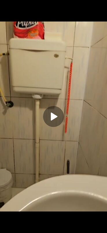 Dolablar: Açılan, 4 qapılı Düz dolab, Dolab-asılqan — 7