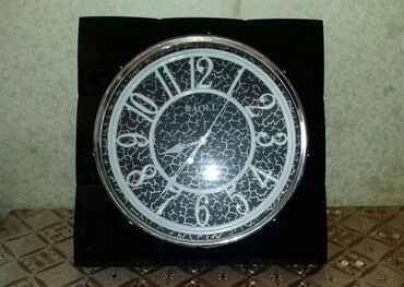 xurustal saat: Divar saatı ölçü 40×40