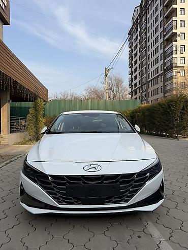 Hyundai: Hyundai Avante: 2021 г., 1.6 л, Вариатор, Гибрид, Седан — 1