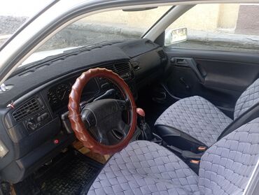 венто голф: Volkswagen Vento: 1996 г., 1.8 л, Механика, Бензин, Седан