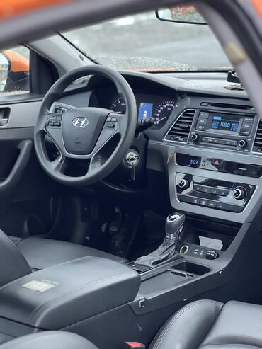 Hyundai: Hyundai Sonata: 2019 г., 2 л, Автомат, Газ, Седан — 9