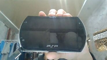 аренда psp 4: Продам редкую модель psp ( PSP GO ) регион 1001. Встроенная память