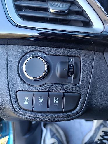 Chevrolet: Chevrolet Spark: 2020 г., 1 л, Вариатор, Бензин, Хэтчбэк — 24