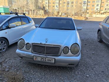 Mercedes-Benz: Mercedes-Benz E-Class: 1998 г., 2.4 л, Механика, Бензин, Седан