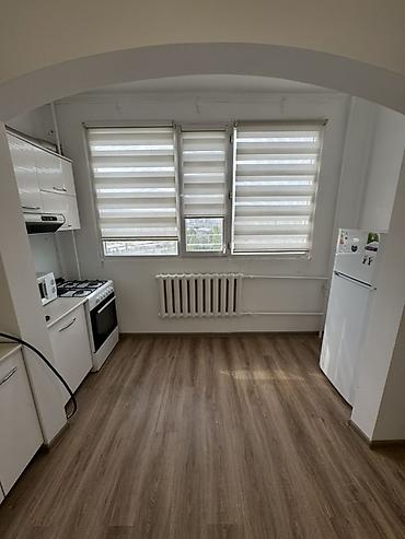 Продажа квартир: 1 комната, 44 м², 12 мкр 106 серия улучшенная, 8 этаж, Евроремонт — 4