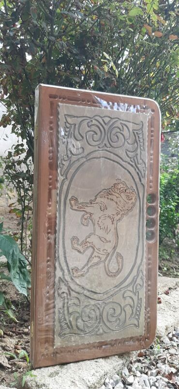 Nərdlər: Məhsul: Taxta oyma nərd/jadval dəsti (qatlanan) Təsvir: - Təbii — 9