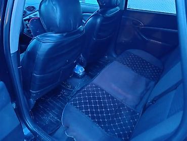 Ford: Ford Focus: 2000 г., Механика, Универсал — 3