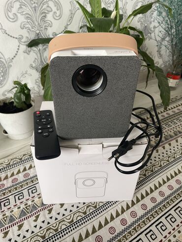 ТВ и видео: Продаю проектор в отличном состоянии