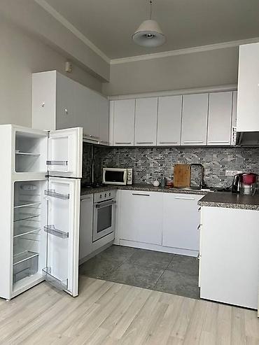 Продажа комнат: Продается классная 2х комн студия 39 м2 8 этаж из 10 Отопление — 4