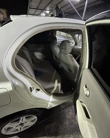 march: Nissan March: 2004 г., 1.4 л, Автомат, Бензин, Хэтчбэк — 5