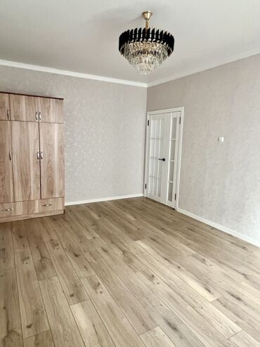 квартира ош дом быта: 1 комната, 35 м², 105 серия, 8 этаж, Евроремонт