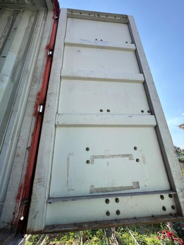 container house дома из контейнеров бишкек, контейнеры в бишкеке фото: Продаю морские 40 т контейнера по скупочной цене 1800д самовывоз район