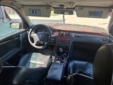 кузов на ауди с4: Mercedes-Benz E-Class: 1999 г., 2.8 л, Механика, Бензин, Универсал