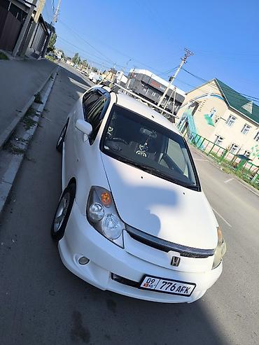 Honda: Honda Stream: 2003 г. — 8
