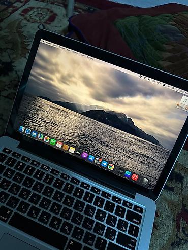 Ноутбуки Apple (MacBook): Apple MacBook (серебристый алюминиевый) Продаю MacBook Pro Retina — 3