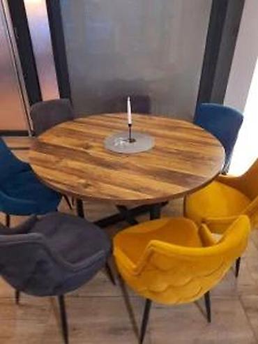 stilska sofa: VELIKI OKRUGLI STOLOVI ZA RESTORANE RX665 | Izrada po meri Dezen ploče — 2