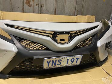 Бамперы и комплектующие: Бампер Передний Toyota, Новый, Оригинал