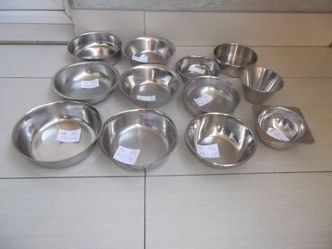 Ostali medicinski proizvodi: Patene inox posudice 
Kao sa slika
Ne odgovaram na SMS — 23