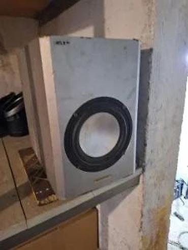 pc components serbia: ZVUCNIK CAT | Ispravan ne znam koja je jacina — 2