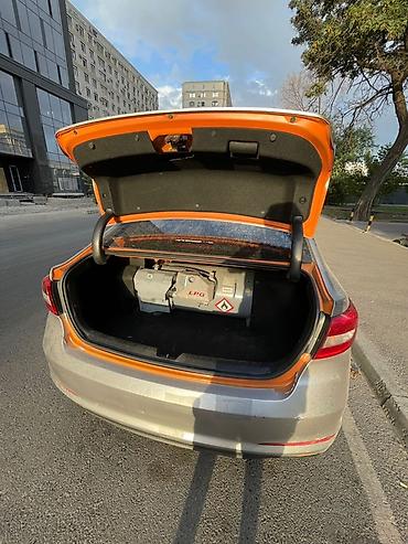 sonata: Hyundai Sonata: 2018 г., 2 л, Автомат, Газ, Седан — 10