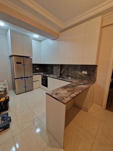 Sifarişlə mətbəx mebeli: Sifarişlə mətbəx dəsti, Özü çəkən petlələr, MDF, Kredit yoxdur, Pulsuz çatdırılma, Ödənişli çatdırılma, Rayonlara çatdırılma — 24