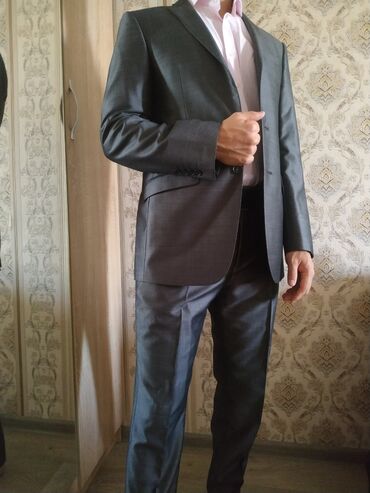 свадебный костюм мужской: Костюм M (EU 38), L (EU 40), цвет - Серый