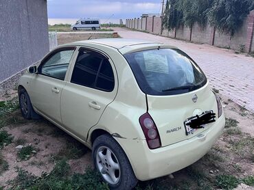 продажные машины: Nissan Март: 2002 г., 1.3 л, Автоматтык, Бензин, Седан
