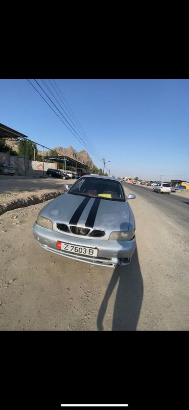 дешёвое авто: Daewoo Nubira: 1997 г., 1.8 л, Механика, Бензин, Хэтчбэк