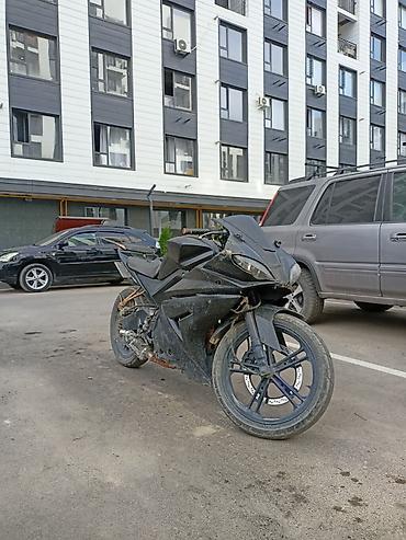 мото ролик: Спортивный мотоцикл в обвесе «спортив» черного цвета. Основные — 7