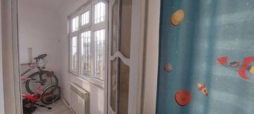 Köhnə tikili: Bakı, Yeni Günəşli Massiv D, 3 otaqlı, Köhnə tikili, m. Xalqlar Dostluğu, 80 kv. m — 4