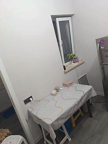 parket yonan: Mətbəx mebeli və dəhliz işıqlandırma paketi Şüvəlanda 3 otaqlı ev. 144 — 6